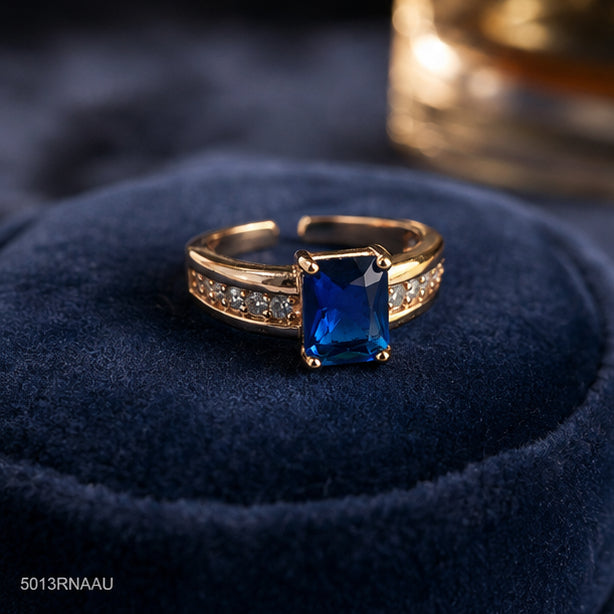 Blue Emerald-Cut Golden Ring